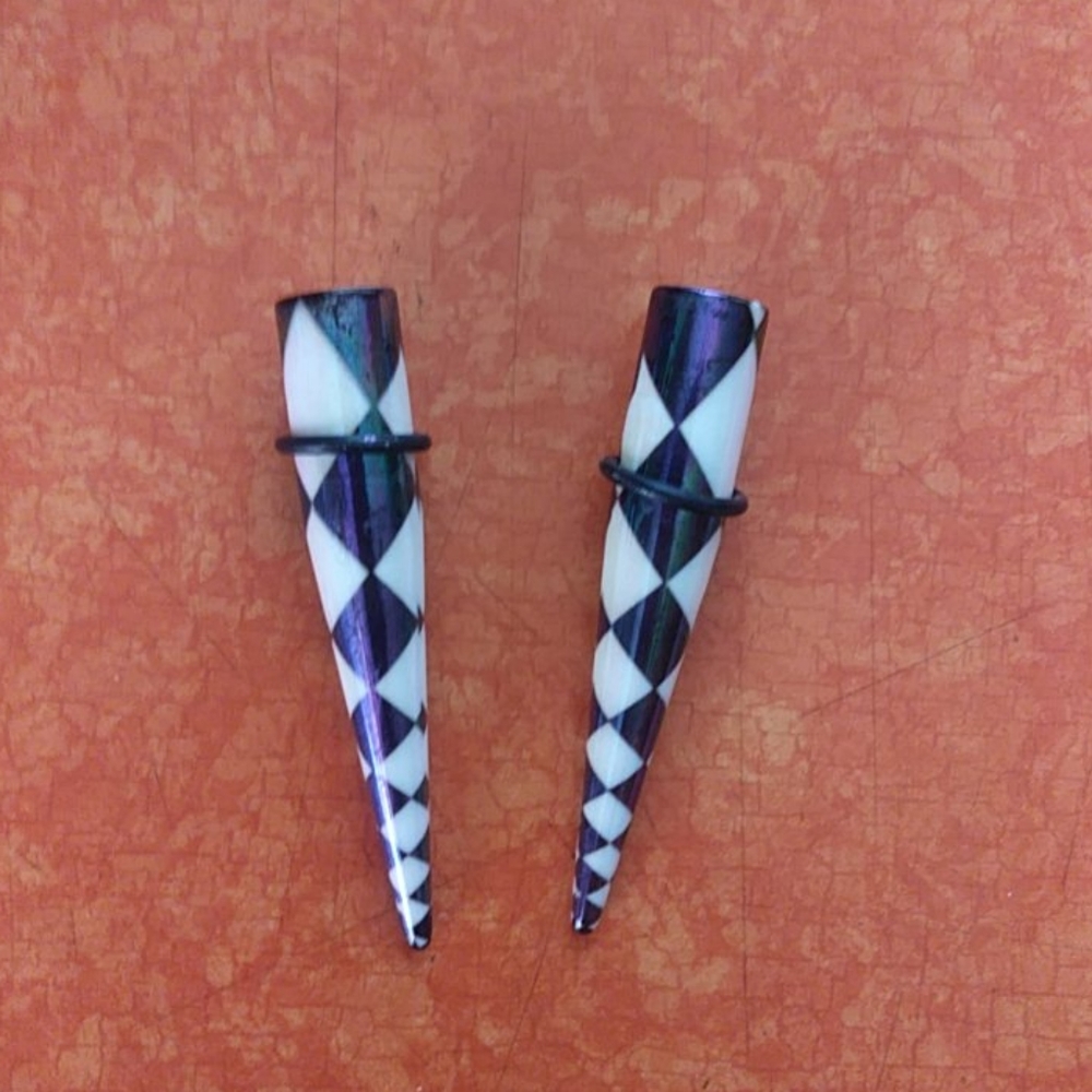 Body Jewelry - Picture 2 of 5